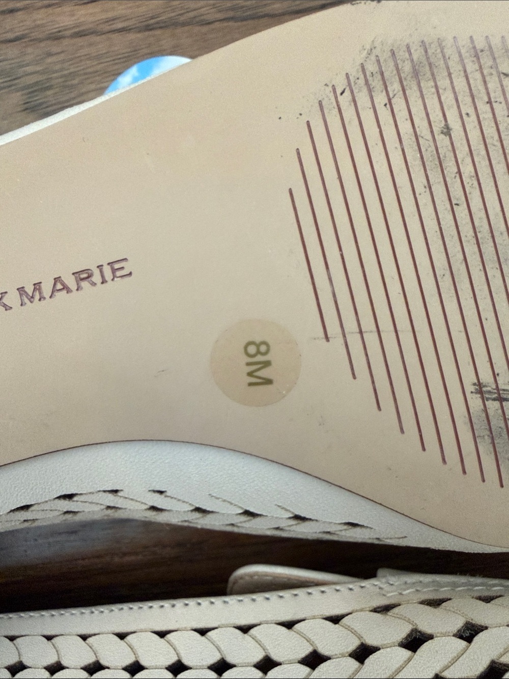 Alex Marie Arlias Ivory Laser Cut Perforated Leather Loafers Sz 8 - Picture 5 of 8